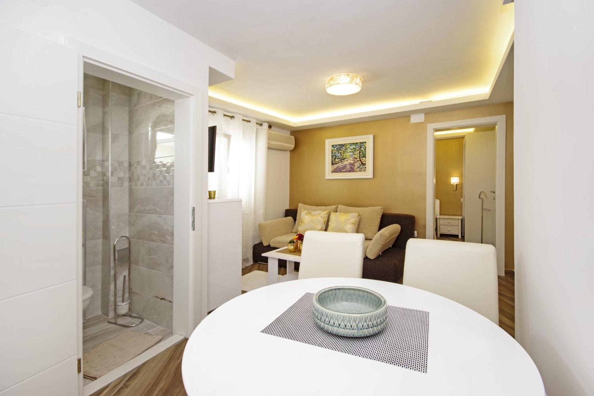 Apartments By The Sea Baska Voda, Makarska - 17570 Szoba fotó
